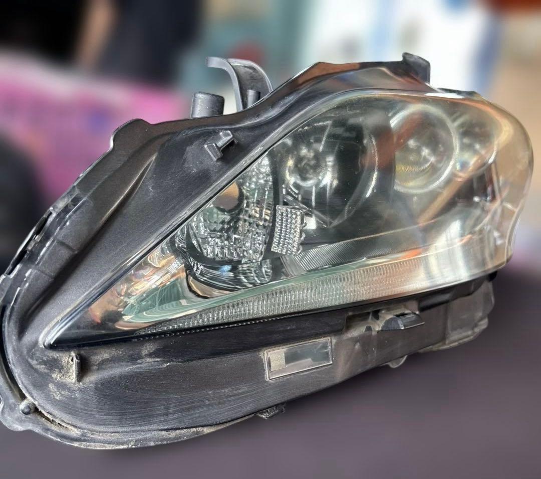 #1827 LEXUS CT ヘッドライト