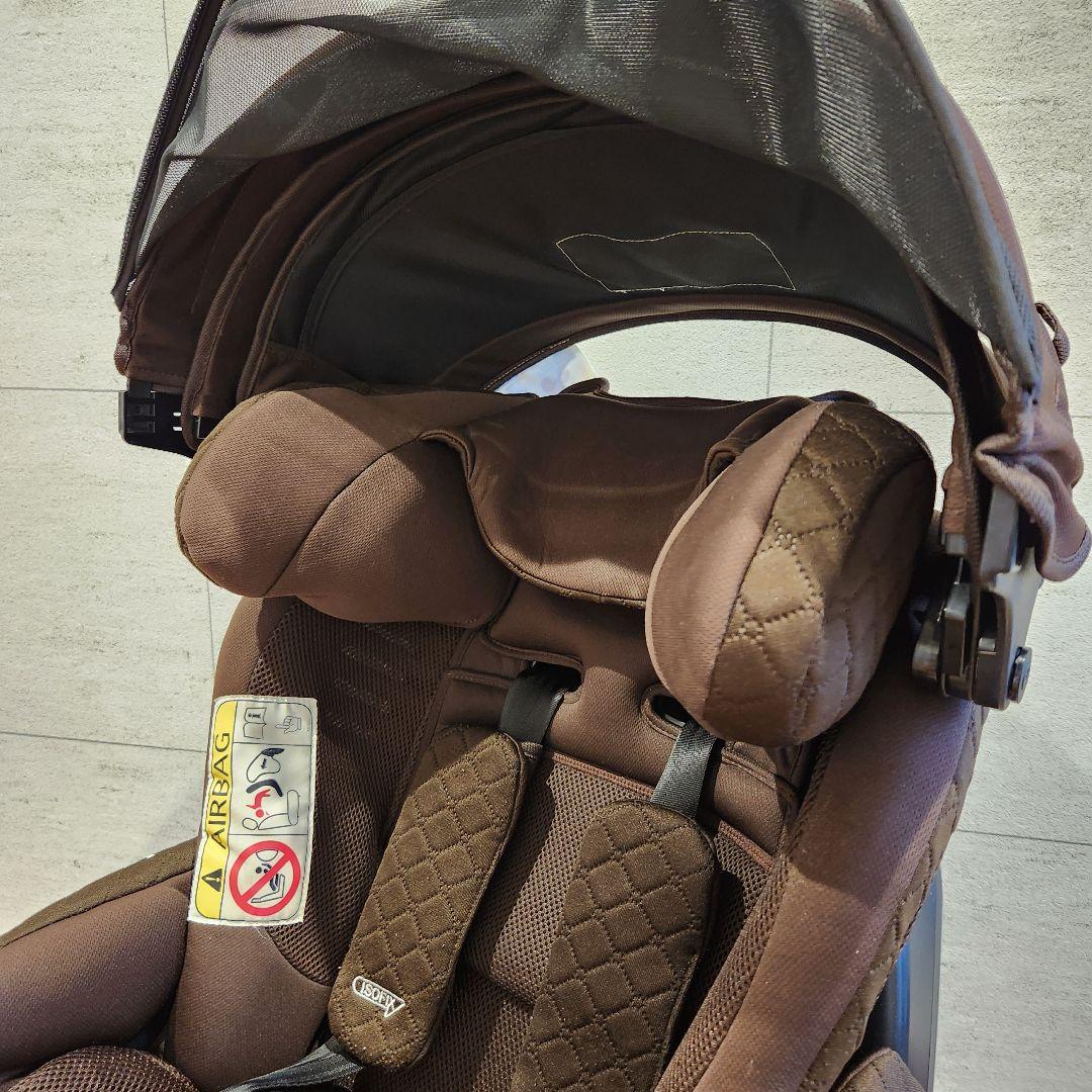 フラディアグロウ　ISOFIX