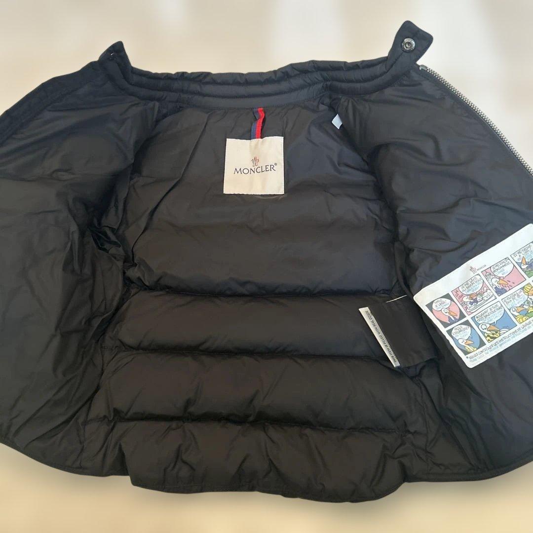 スコーピオンMONCLERダウンジャケット 112cm