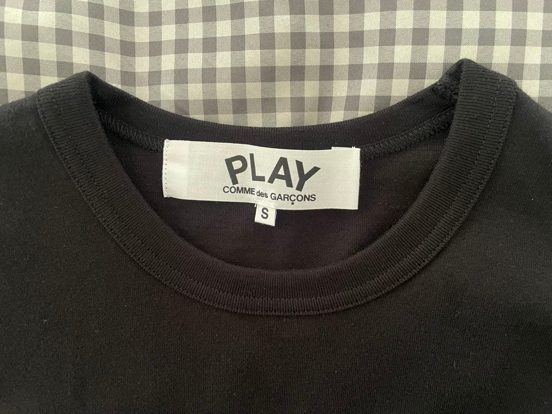 プレイ コムデギャルソン 黒ハート 長袖Tシャツ S