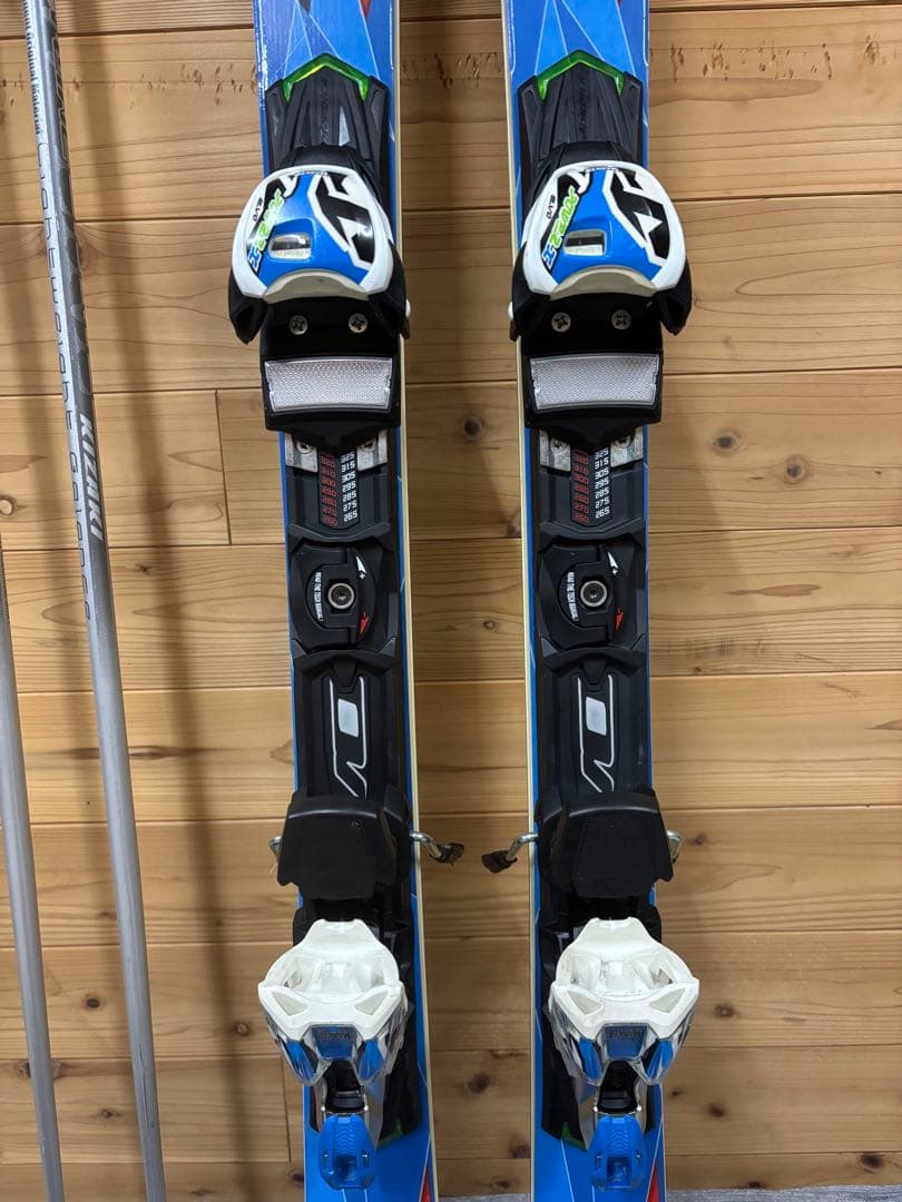 user _……… 専用スキー板等4点セット