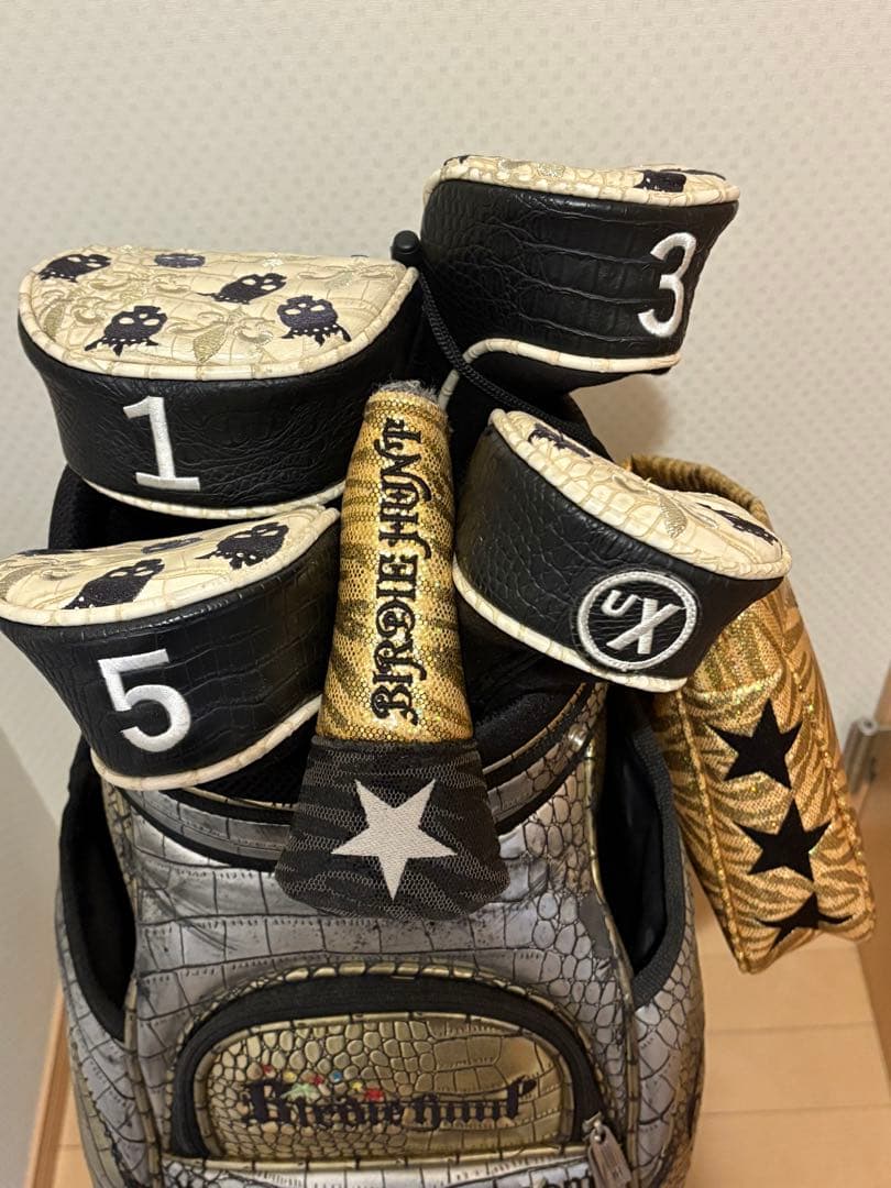 バーディーハント キャディーバック＆ヘッドカバーアイアンカバー＆パターカバー付き