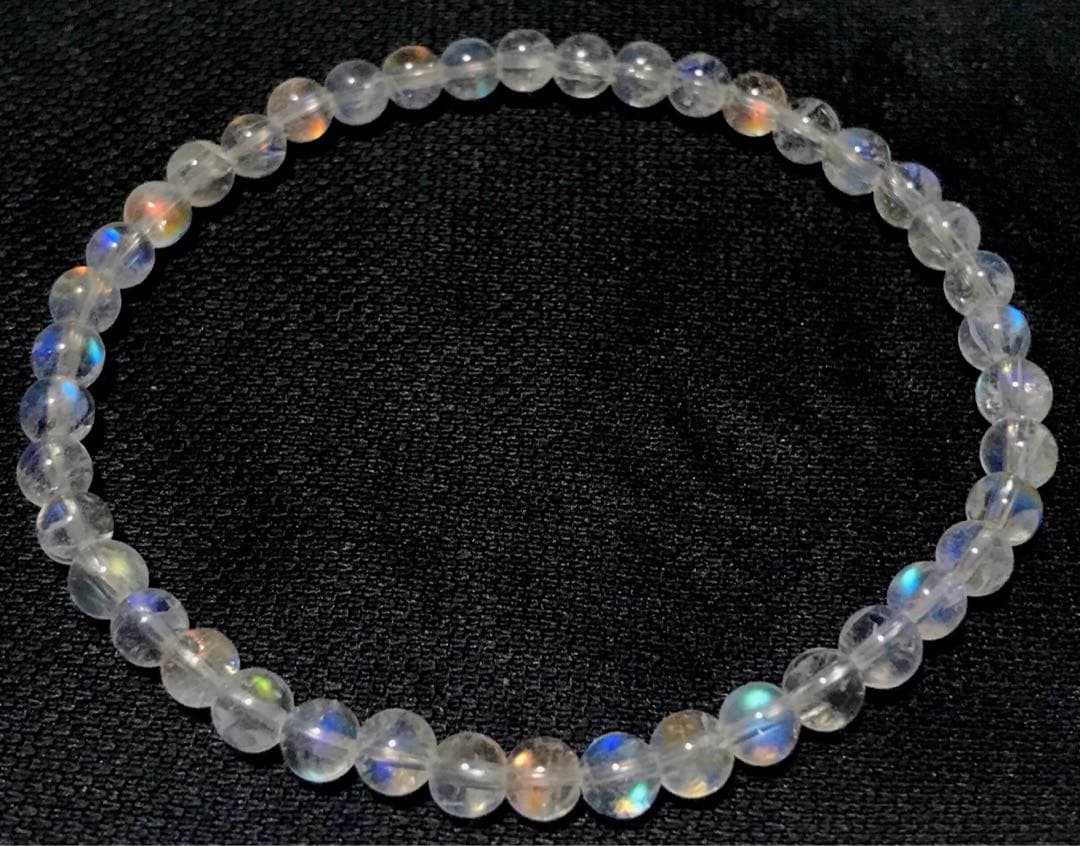 天然石　５A レインボームーンストーン　ホワイトラブラドライト　ブレスレット