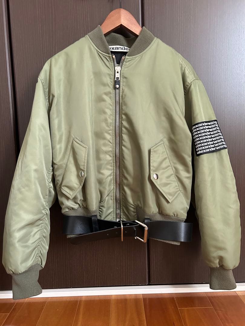 【定価20万円以上】Alexander Wang ベルト付き MA-1 カーキ