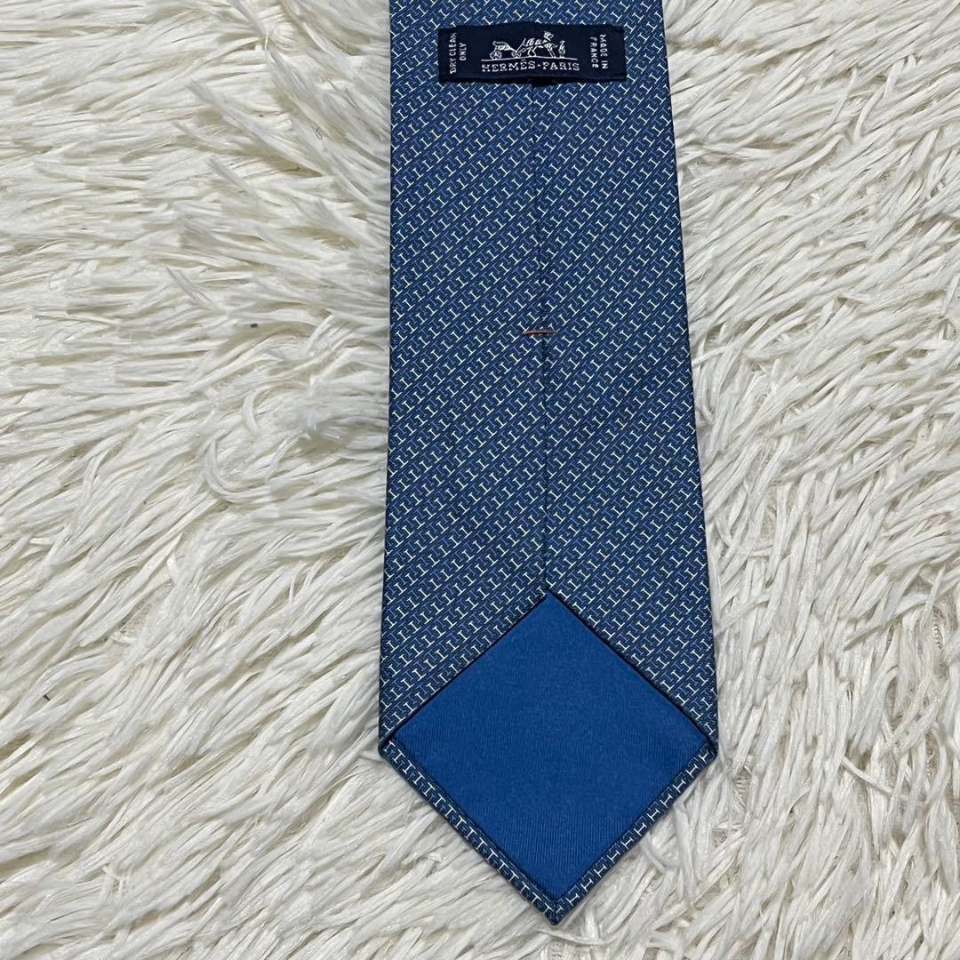 【未使用に近い】エルメス ネクタイ Hロゴ 総柄 シルク ブルー