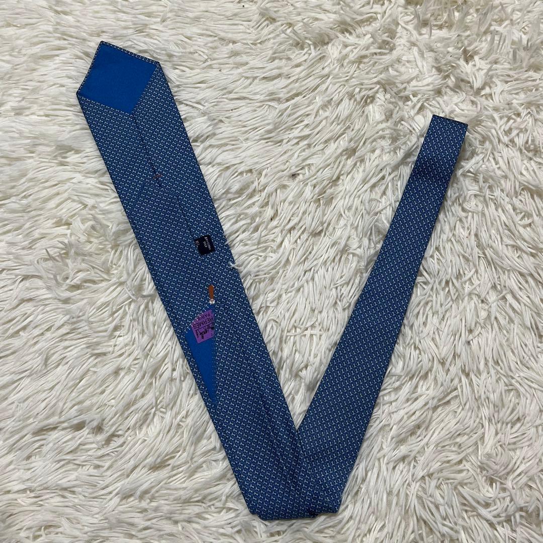 【未使用に近い】エルメス ネクタイ Hロゴ 総柄 シルク ブルー