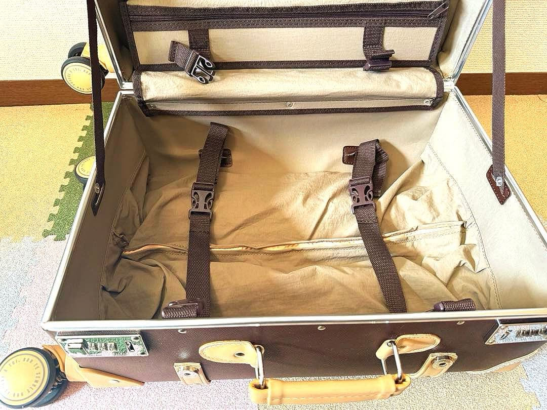 & chouette ブラウン キャリーケース