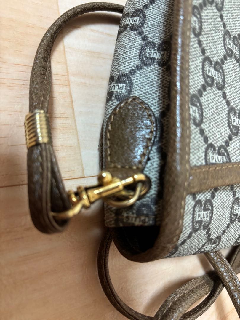 GUCCI PLUSグッチ プラス ショルダーバッグ ポシェット　希少