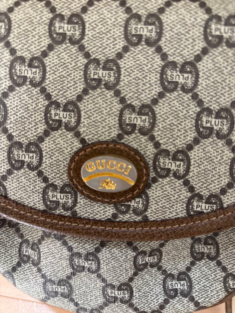 GUCCI PLUSグッチ プラス ショルダーバッグ ポシェット　希少