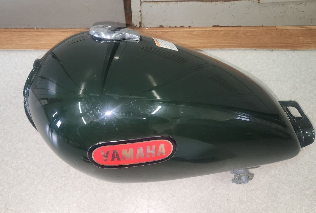ヤマハ　SR250 　ガソリンタンク