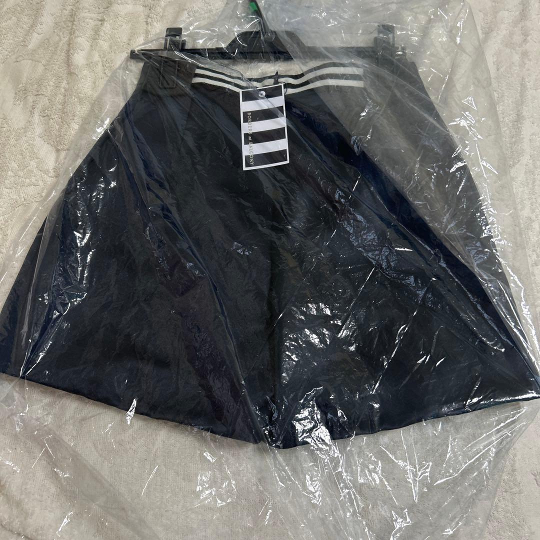 ☆お値下☆新品　ボーダーズアットバルコニー　ネイビー　ショートパンツ　38