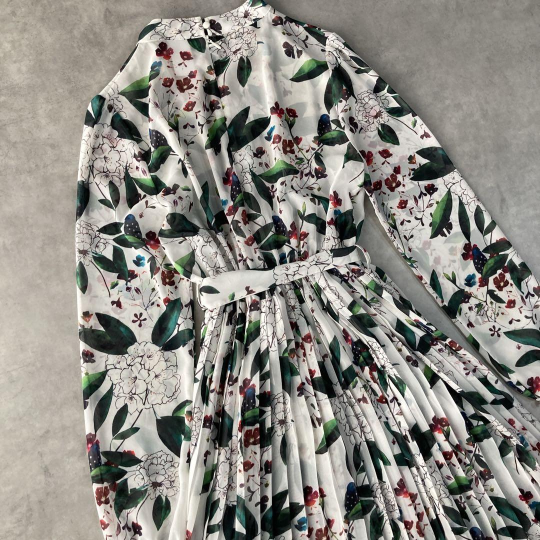 美品Sov. フラワープリント　ワンピース　Aライン　プリーツ　ワンピース