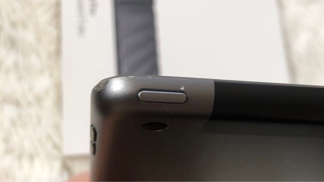 【完動品】iPad 第8世代 128GB SIMフリー 【すぐ発送】