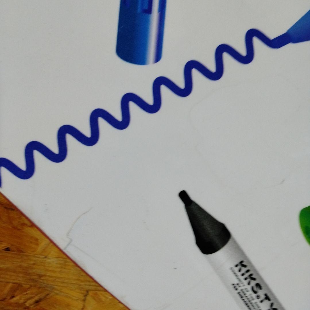 YONEXのKIKS.TYOコラボモデル a2634