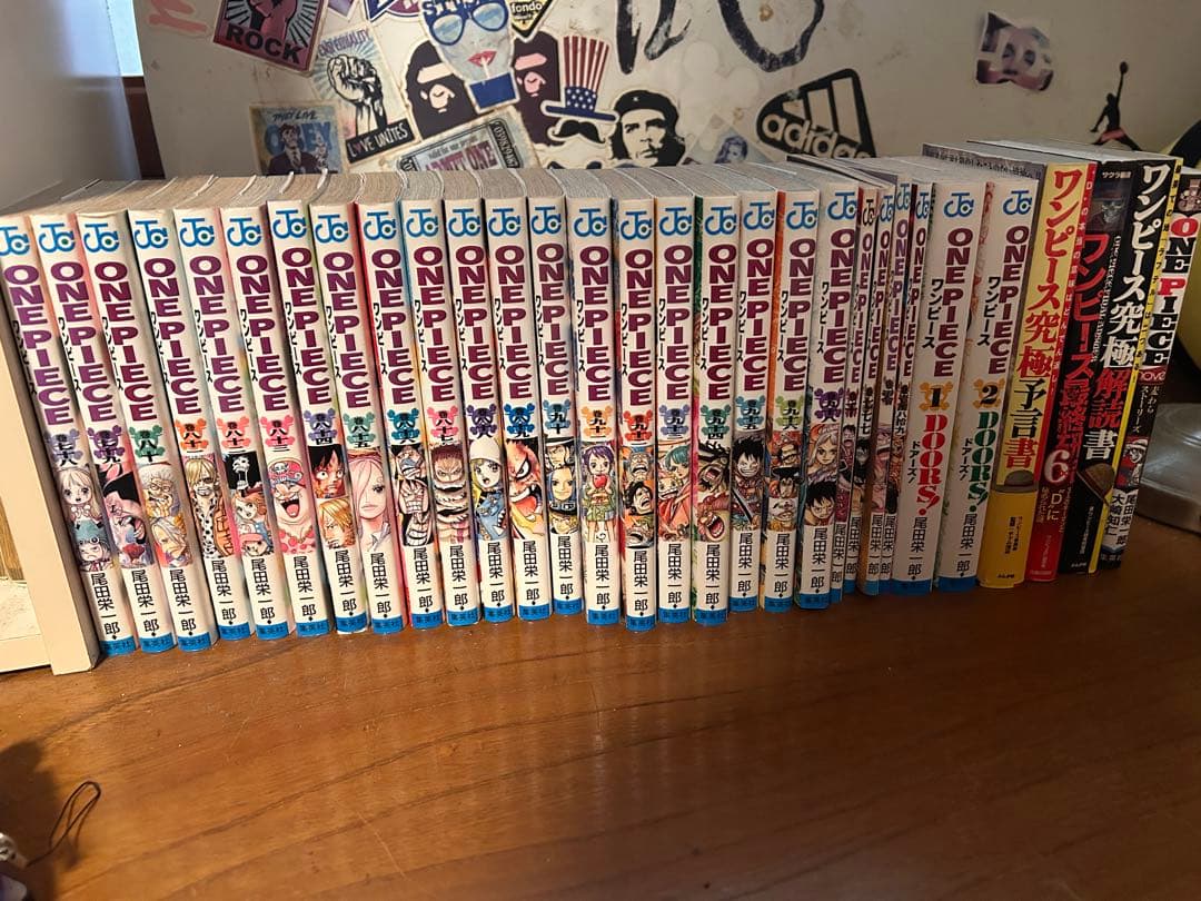 ONE PIECE 1~96巻+関連本10冊
