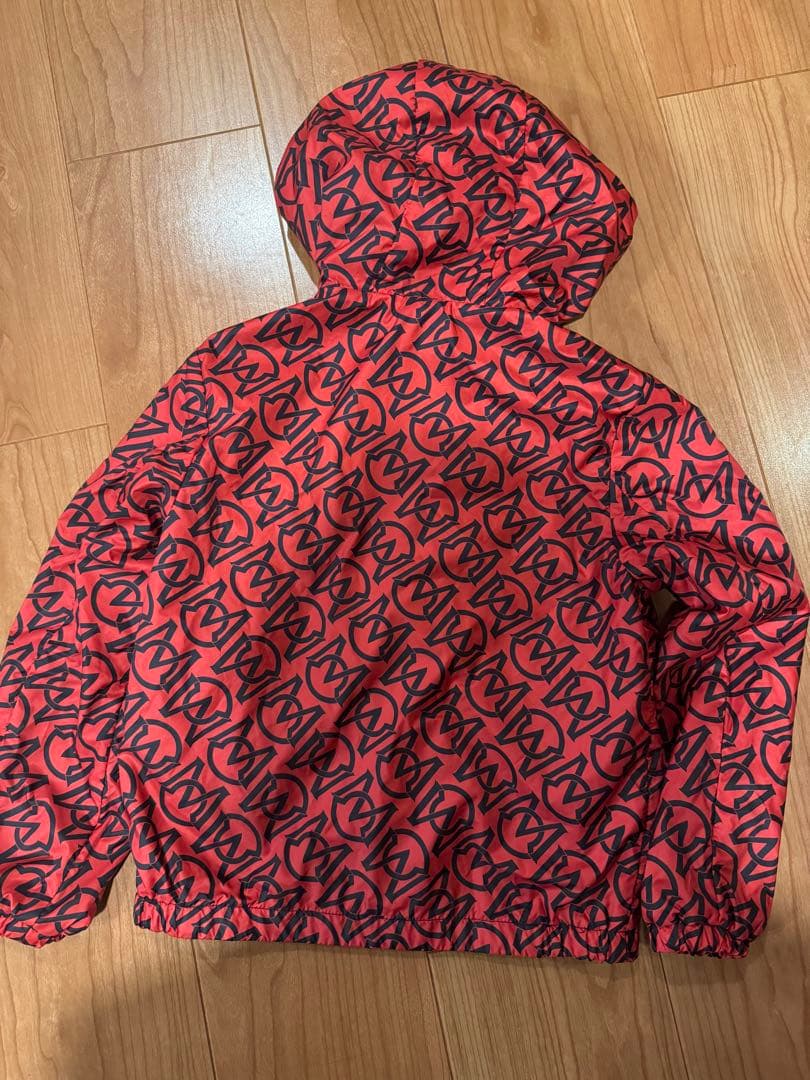 本日セール！美品⭐︎Moncler 赤 フード付きウィンドブレーカー　116cm
