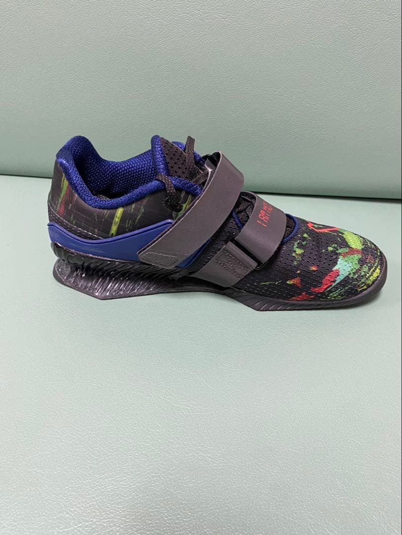 美品　ナイキ ロマレオス 4AMP トレーニングシューズ リフティング シューズ