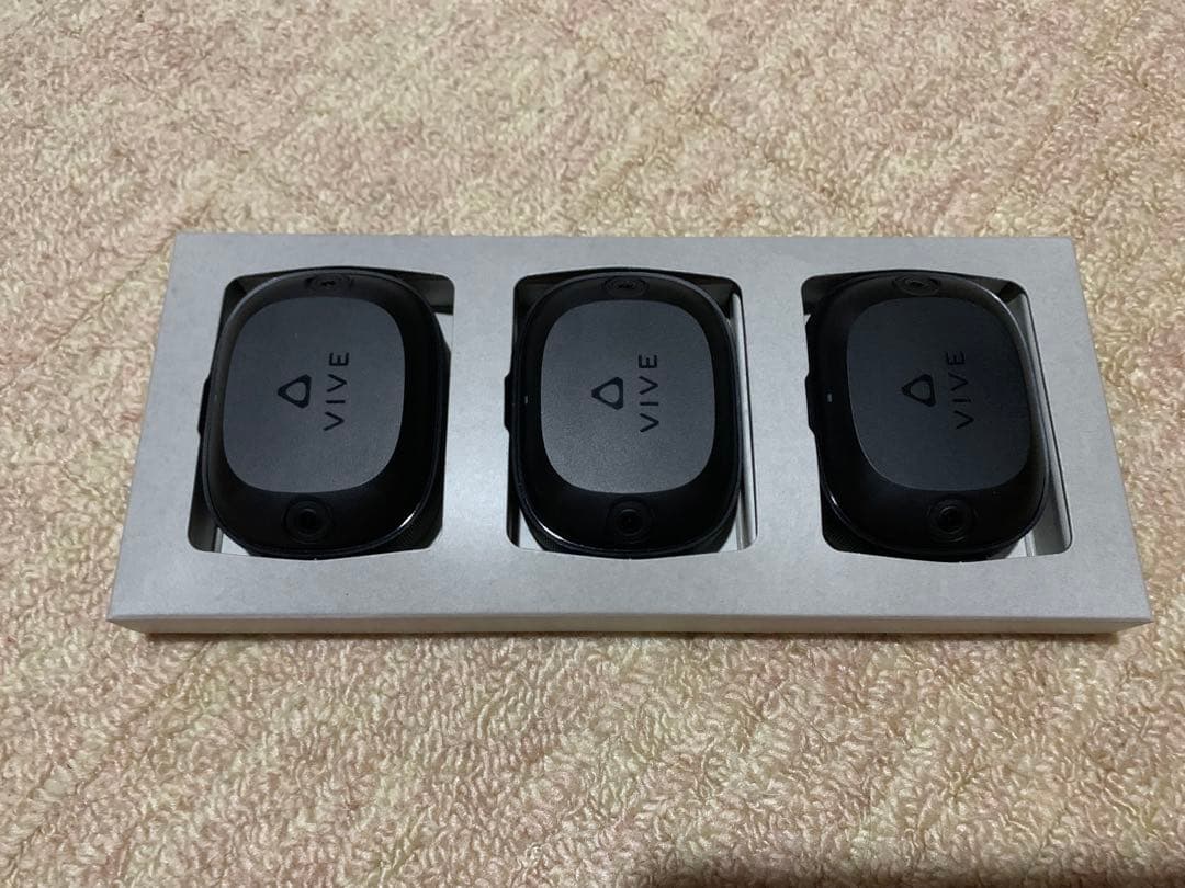 【美品】VIVE Ultimate Tracker 3個 + EoZストラップ