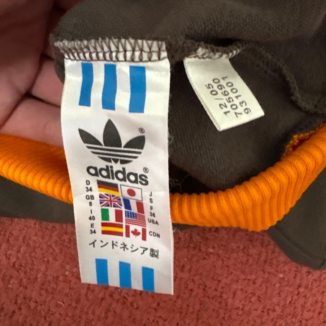 90s アディダス トラックジャケット 国旗 刺繍ロゴ 茶色 オレンジ