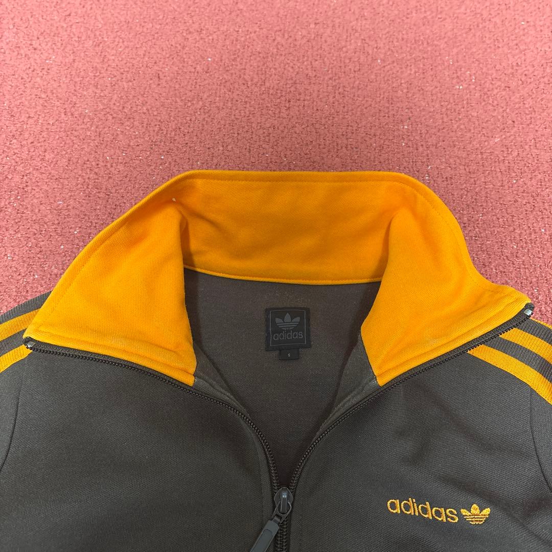 90s アディダス トラックジャケット 国旗 刺繍ロゴ 茶色 オレンジ