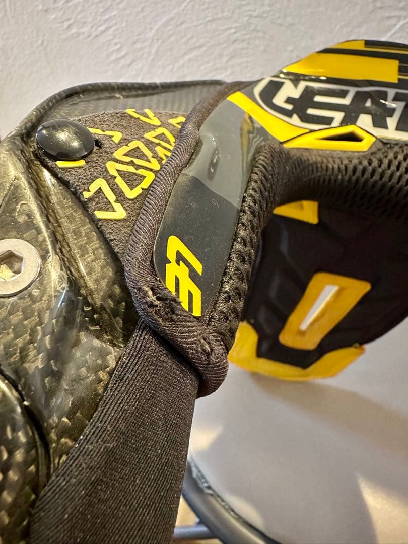 Leatt GPX Pro ネックブレース カーボン MX MTB ダウンヒル