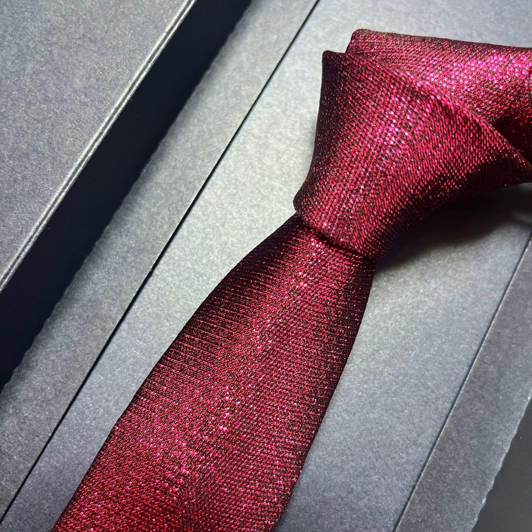 美品　バーバリーロンドン　ネクタイ　赤ピンク　ラメ　派手　結婚式