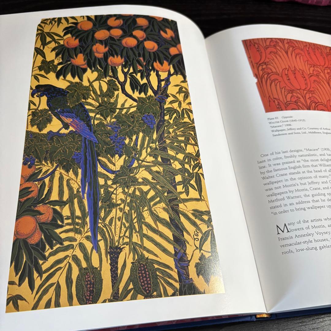 WALLPAPER AND THE ARTIST 壁紙とアーティスト（英語版）