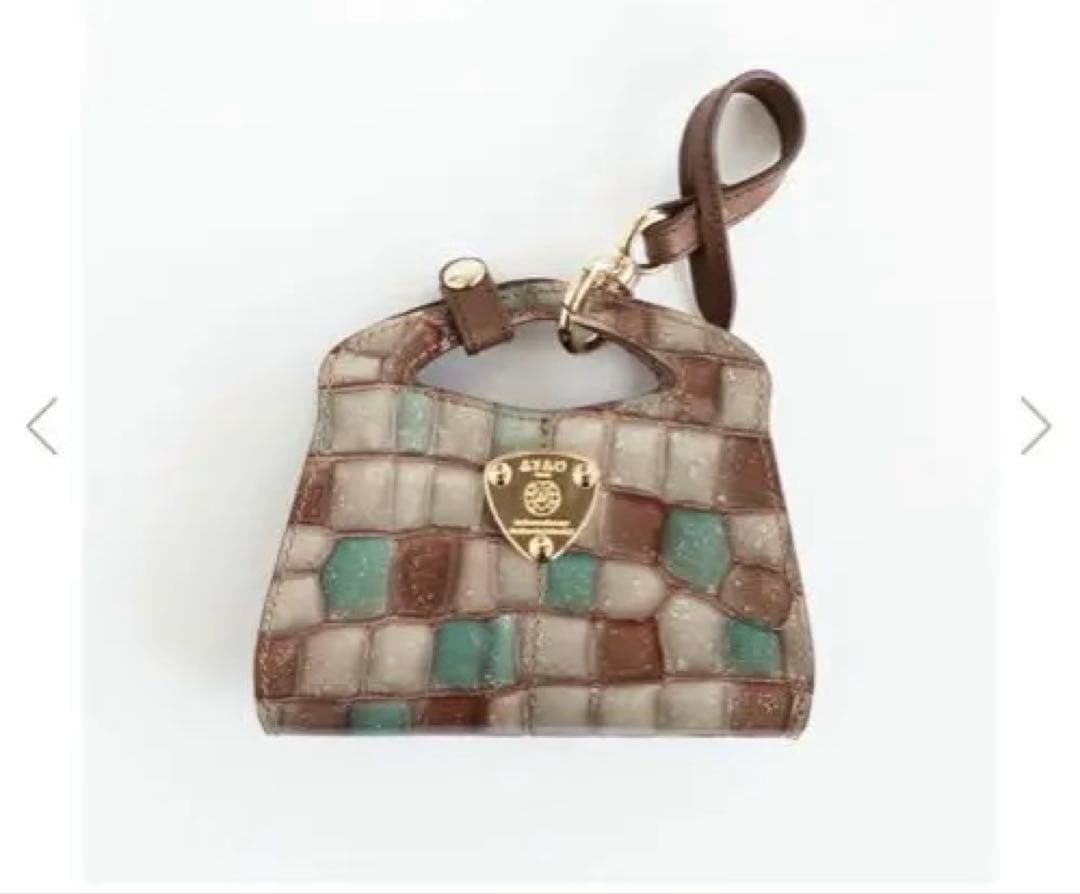 エルビー チャーム キーケース