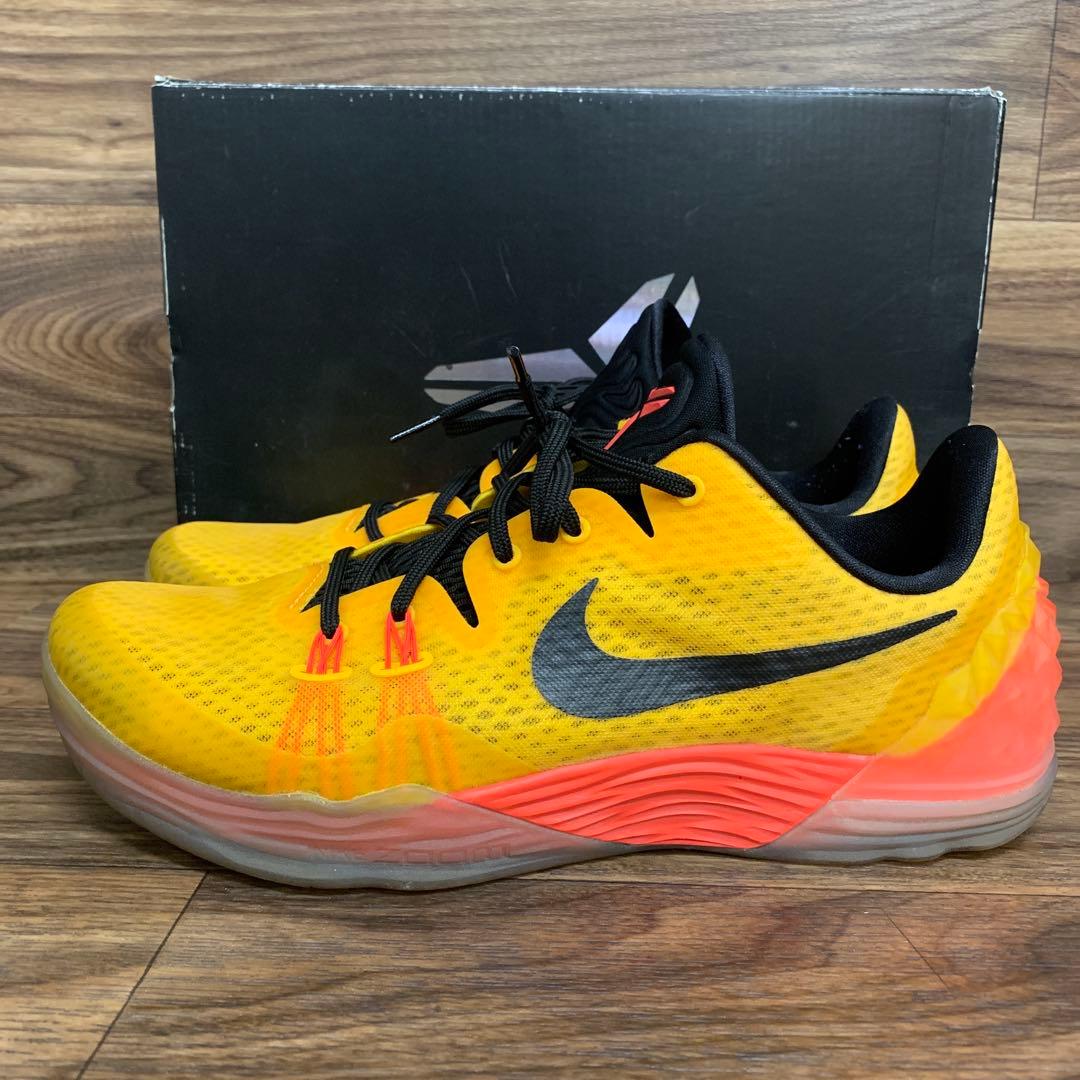 中古 Nike Zoom Kobe Venomenon 5