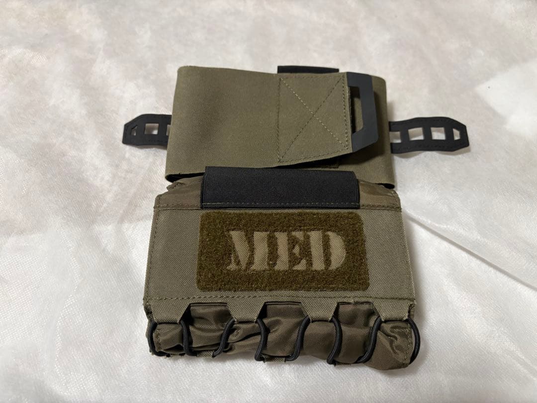 個人装備 Direct Action COMPACT MED POUCH