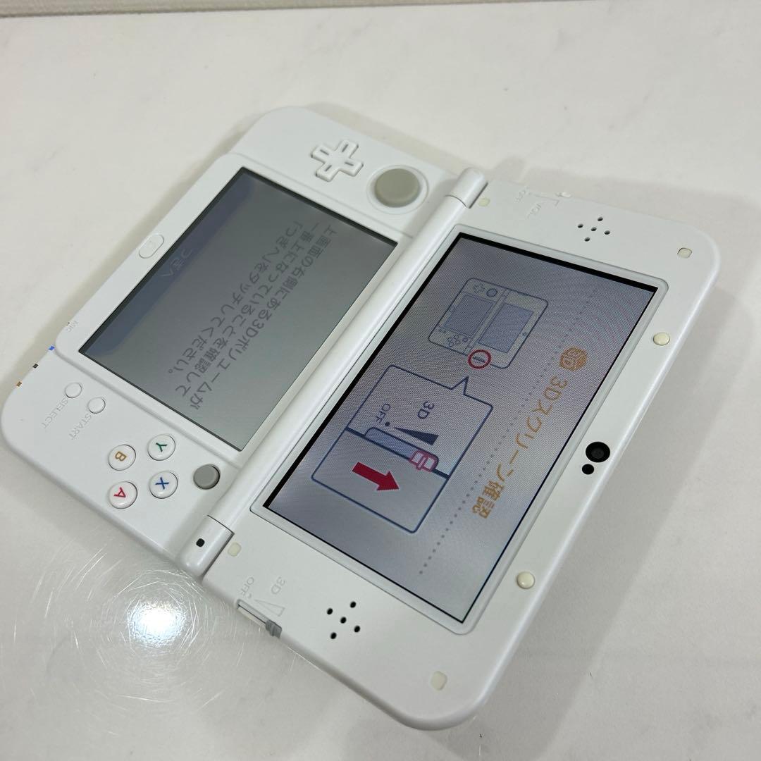 Newニンテンドー　3DSLL パールホワイト