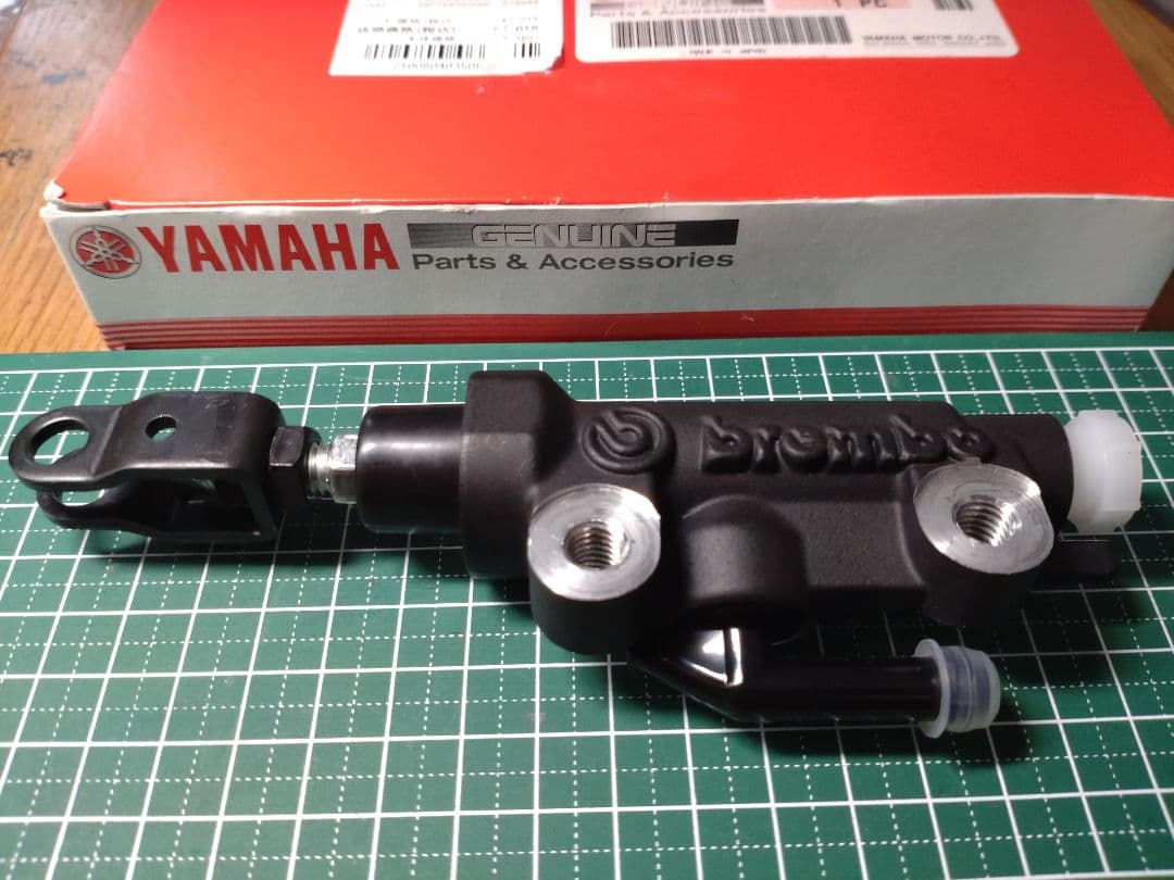 ブレンボ リア マスターシリンダー ブレーキ Z900RS ヤマンボ 流用