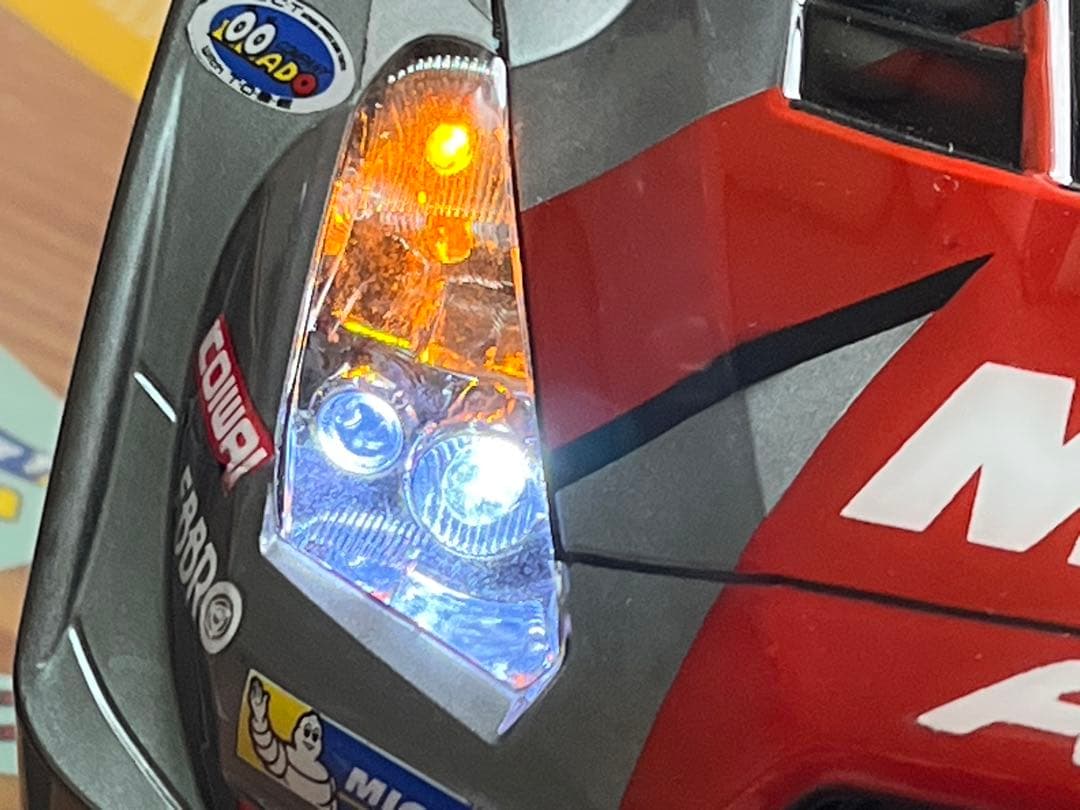 新品、未走行　タミヤ 1/10 MOTUL AUTECH GTRボディ