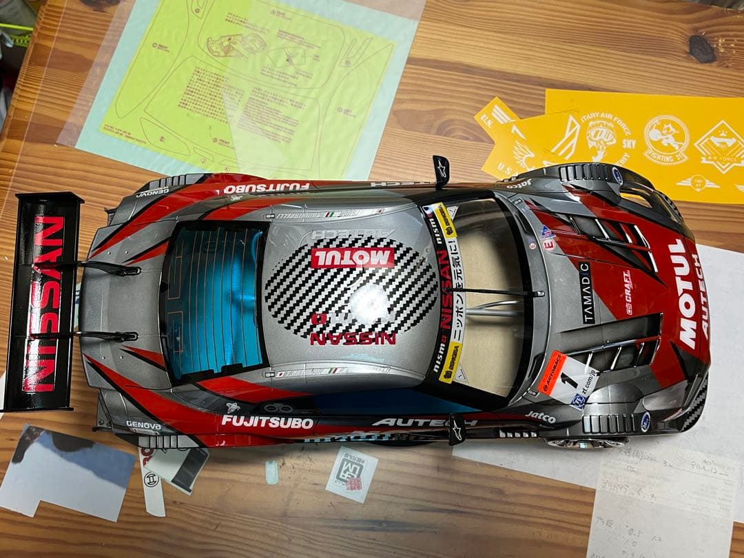 新品、未走行　タミヤ 1/10 MOTUL AUTECH GTRボディ