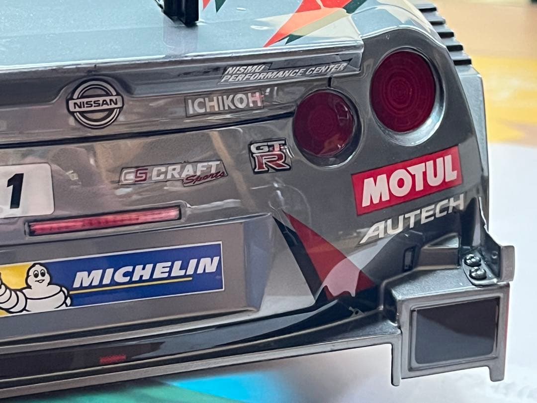 新品、未走行　タミヤ 1/10 MOTUL AUTECH GTRボディ