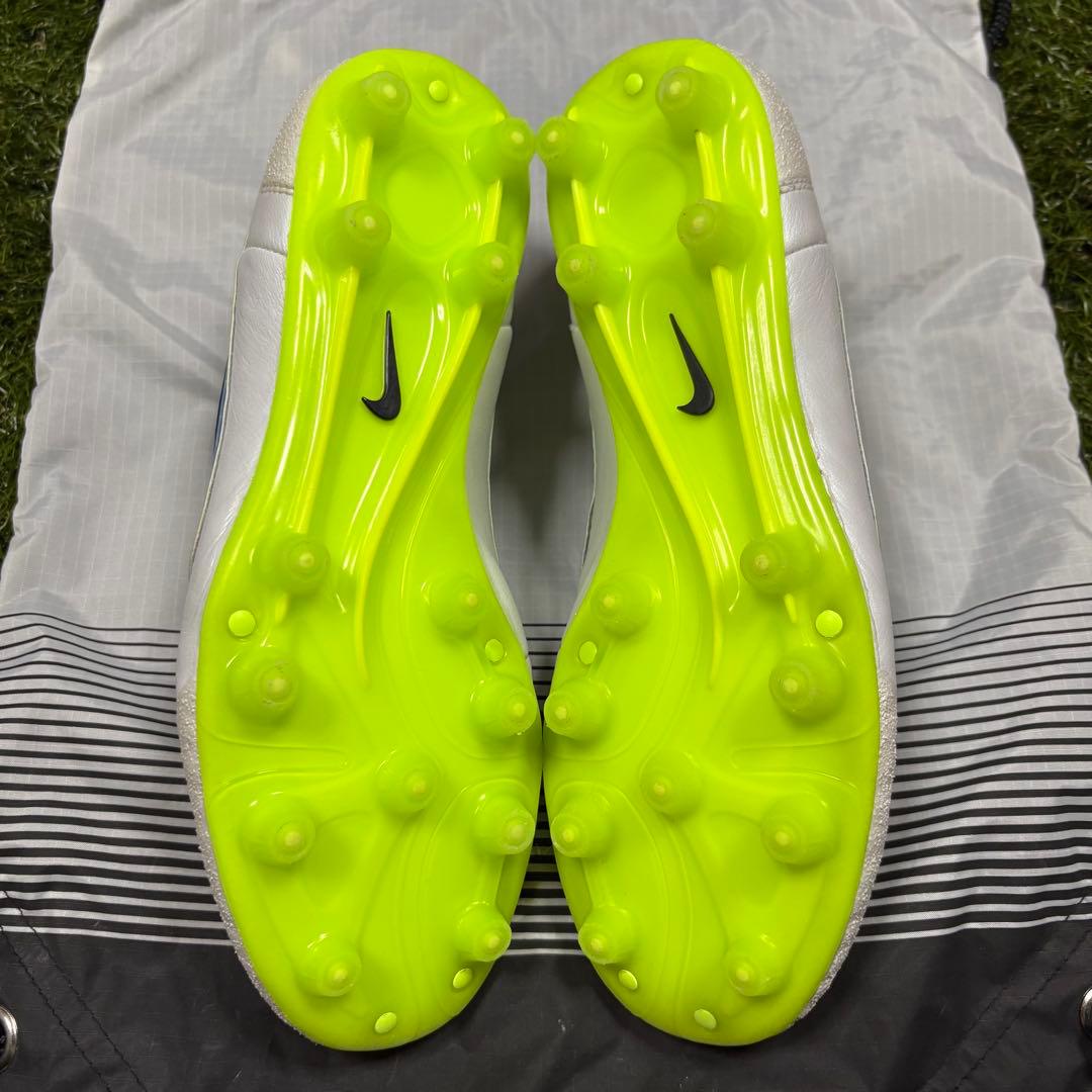 NIKE Tiempo Legend Ⅴ HG-E 25cm