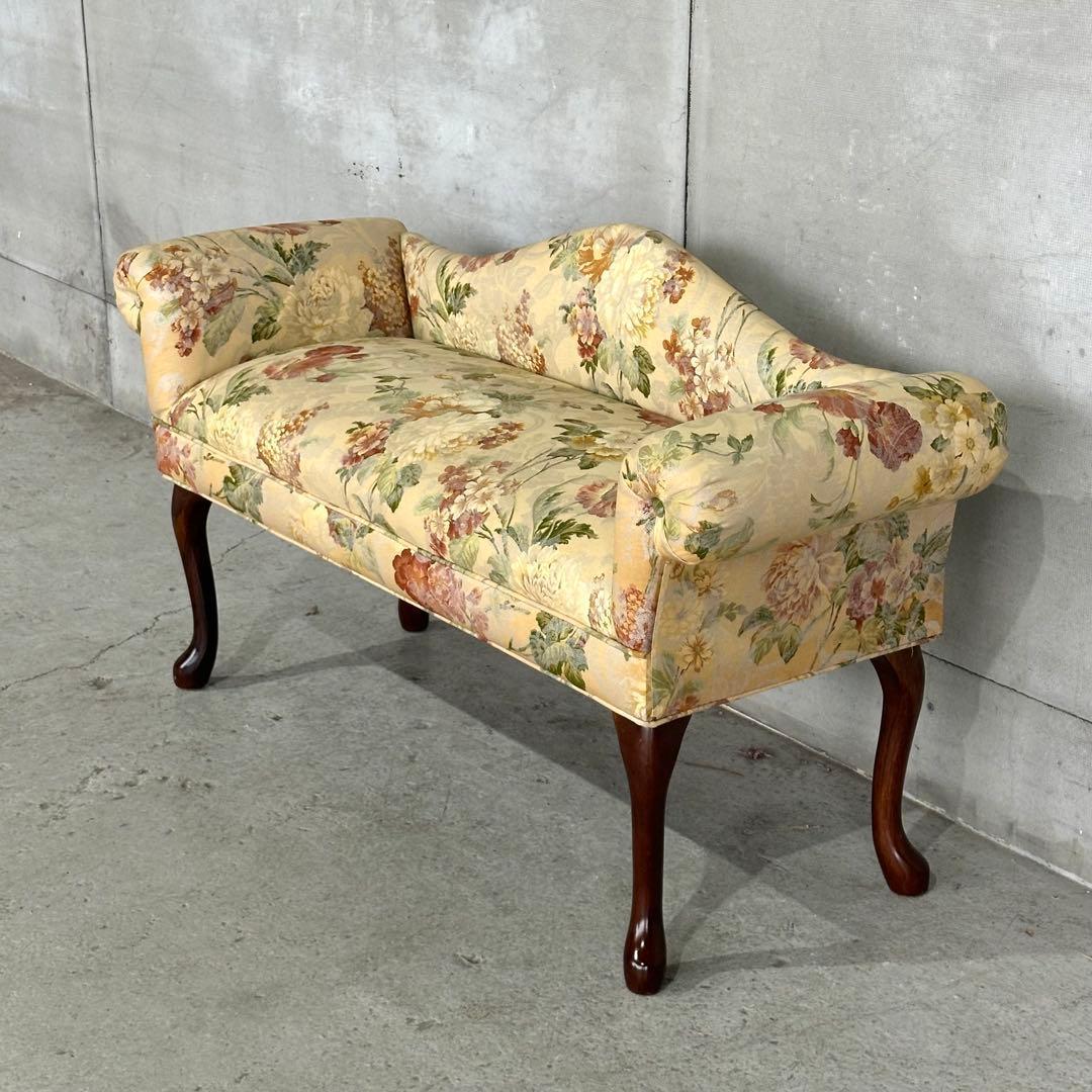 ✿英国クラシック調✿ 花柄カウチソファ｜猫脚 アーム付き｜アンティーク調 長椅子