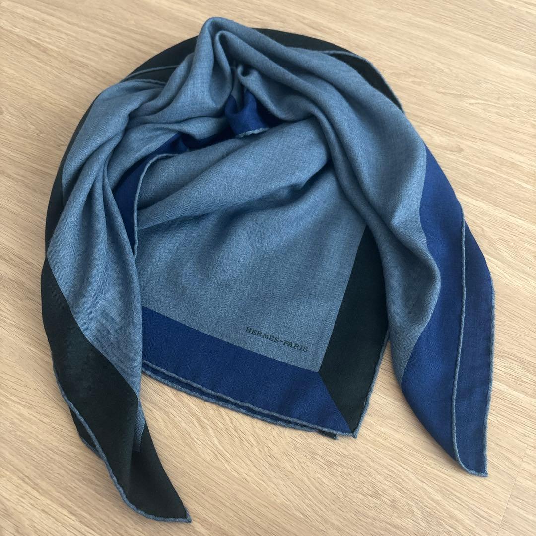 エルメス　カレジェアン　カシシル　ブルーグレー×ブラック　スカーフ　ショール