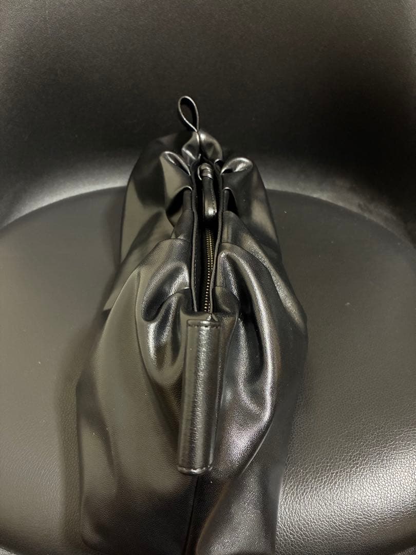 Olend dumpling bag オレンド ショルダーバッグ ブラック