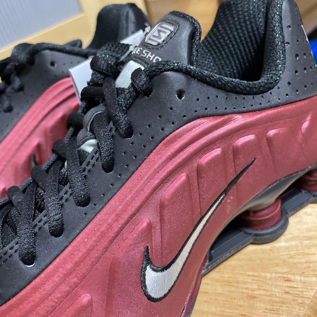 なゆナイキ　ショックスNike Women's Shox R4 AR24㎝