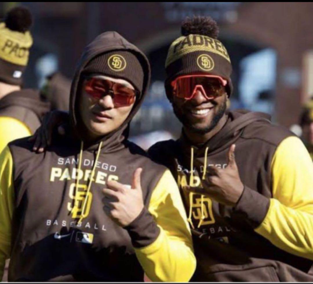 MLB パーカー　メンズ L ダルビッシュ　サンディエゴ　パドレス　padres