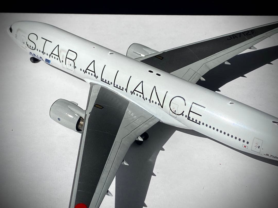プラモデル完成品 ハセガワ ANA777-200 スターアライアンスJA712A