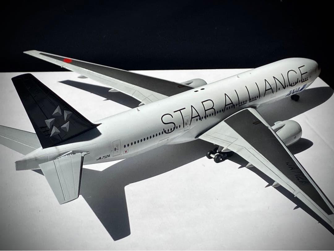 プラモデル完成品 ハセガワ ANA777-200 スターアライアンスJA712A