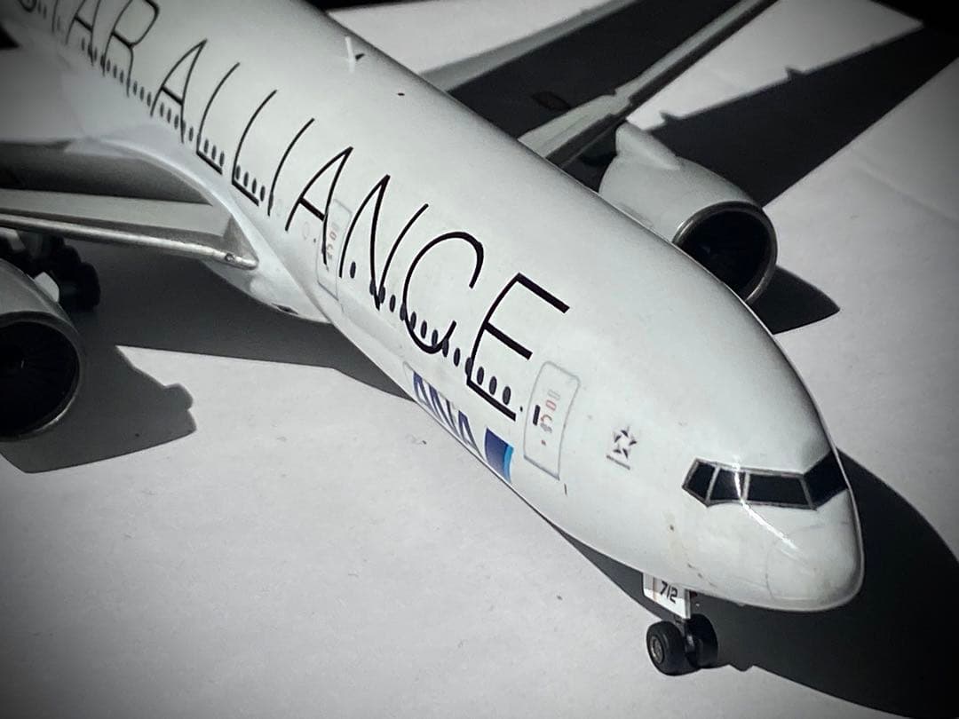 プラモデル完成品 ハセガワ ANA777-200 スターアライアンスJA712A