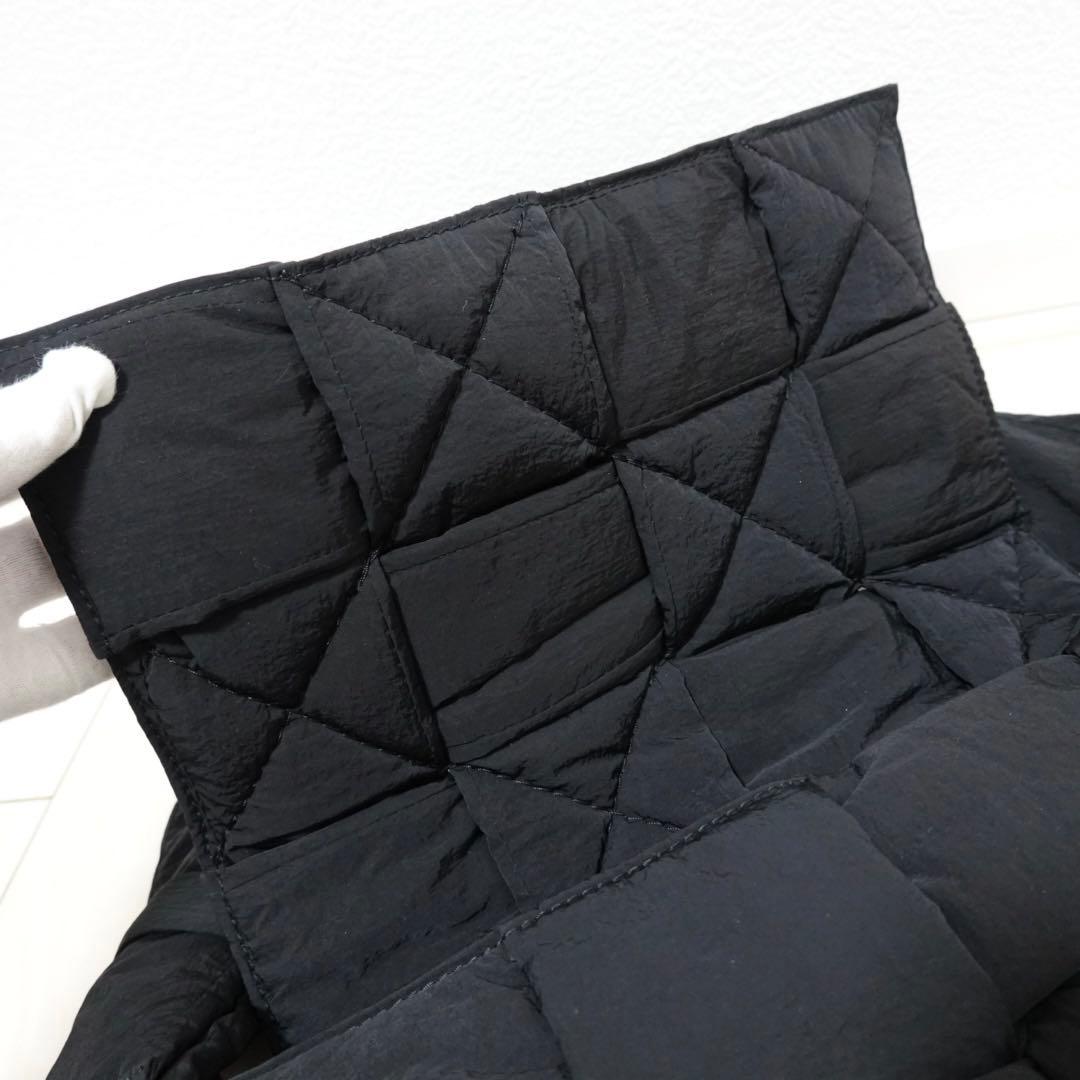 ボッテガヴェネタ パデッドテック カセット マキシイントレチャート　ブラック