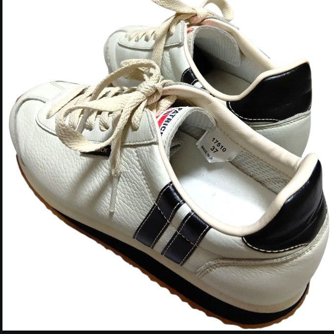 【新品同様】パトリック ネバダ2 ホワイト レザースニーカー 日本製 23.5