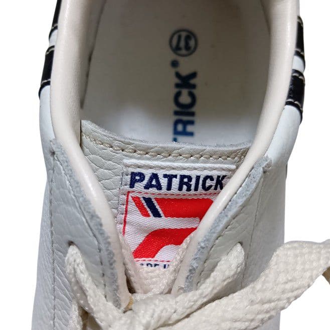 【新品同様】パトリック ネバダ2 ホワイト レザースニーカー 日本製 23.5