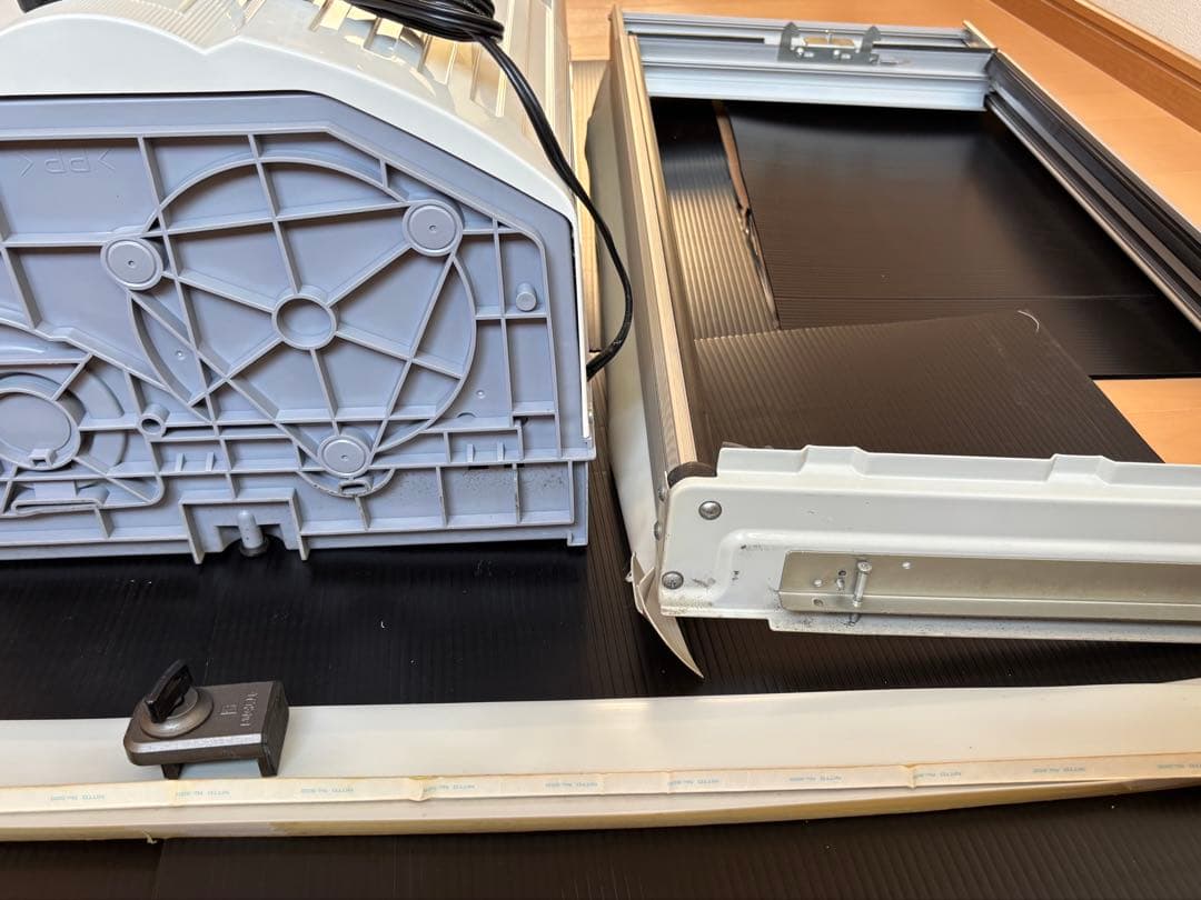 TIW-A160I トヨトミ ルームエアコン 窓用エアコン