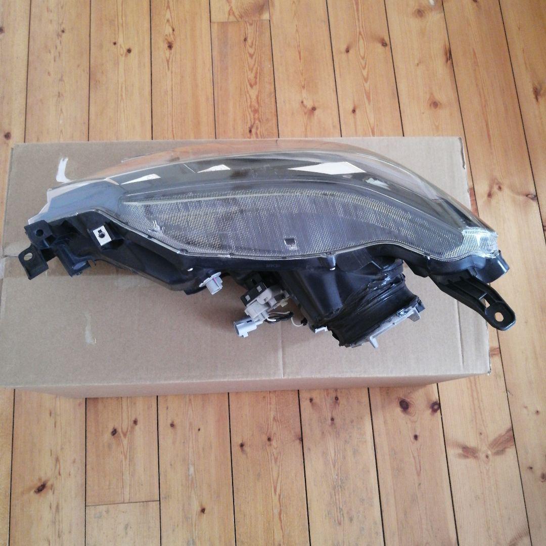 マークX GRX130 3眼ヘッドライト 右