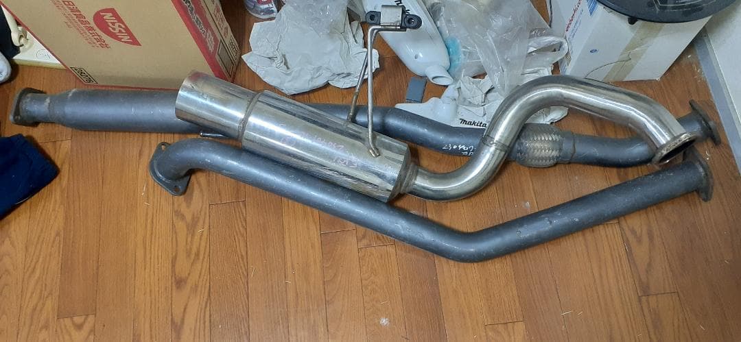 EP91スターレットグランツァV 社外マフラー斜め上出し
